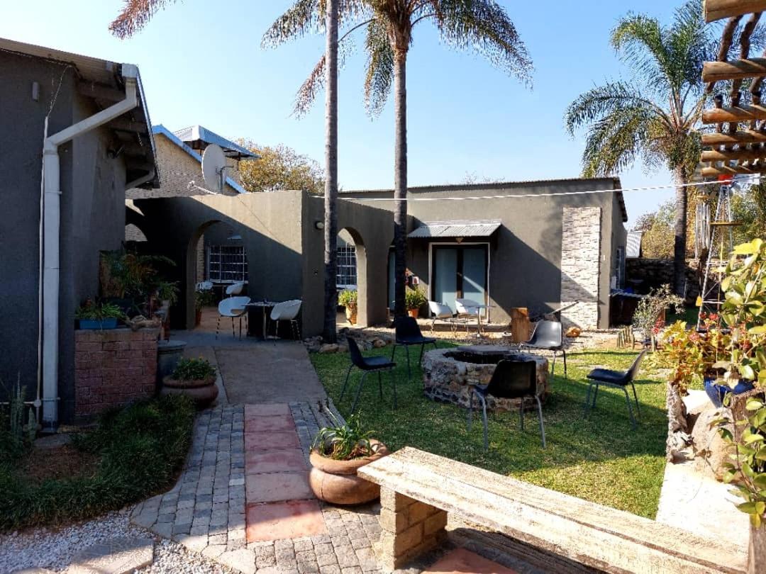 Bush Pillow Guest House Otjiwarongo Extérieur photo