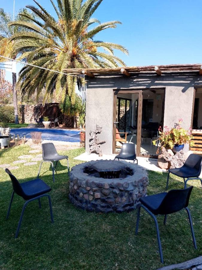 Bush Pillow Guest House Otjiwarongo Extérieur photo