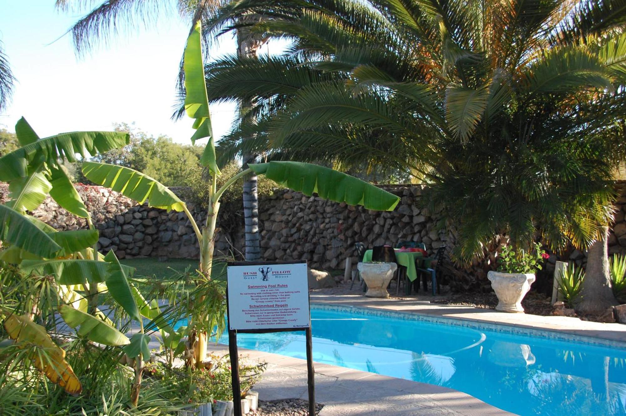 Bush Pillow Guest House Otjiwarongo Extérieur photo